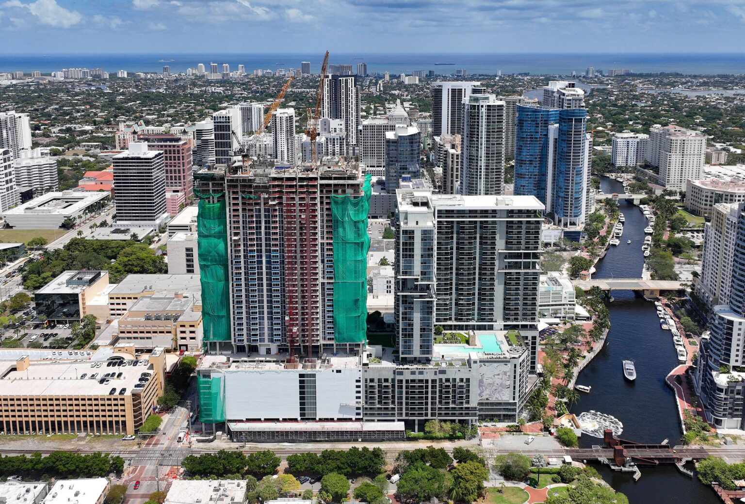 Society Las Olas (Phase 2) - image 1