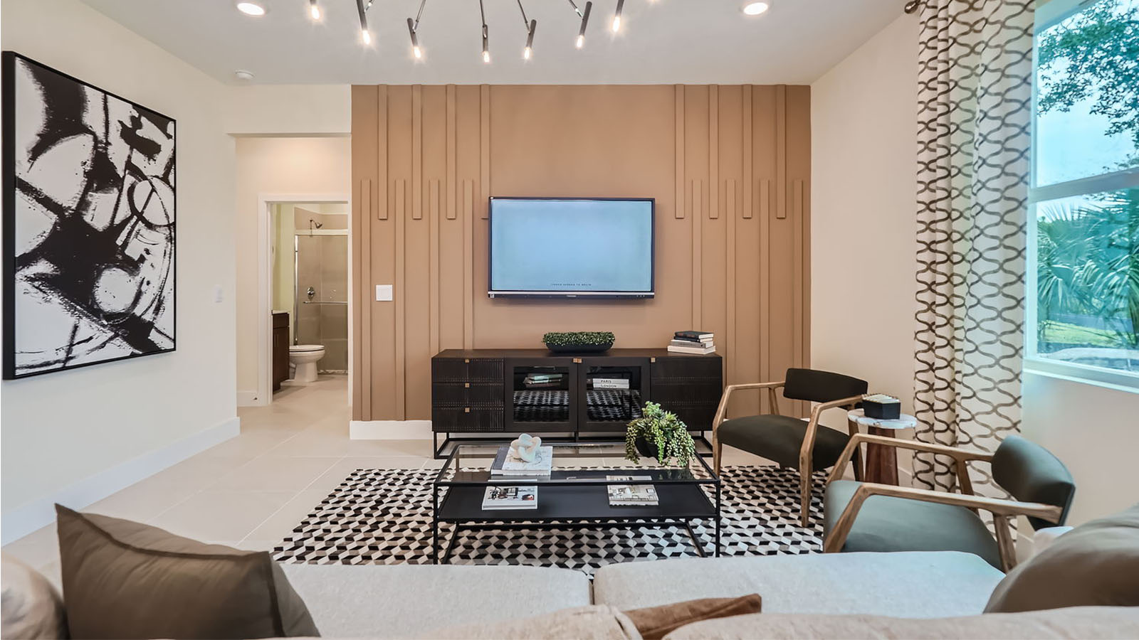 Twin Oaks - image 6