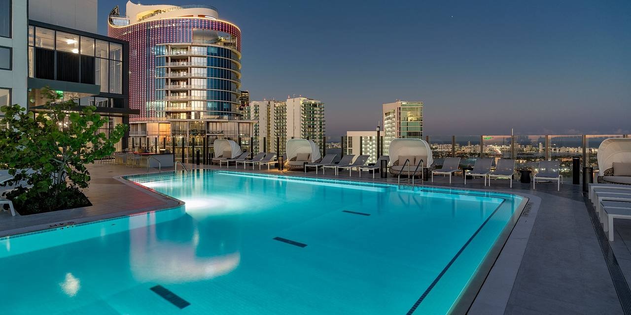Miami World Tower at Worldcenter - image 3