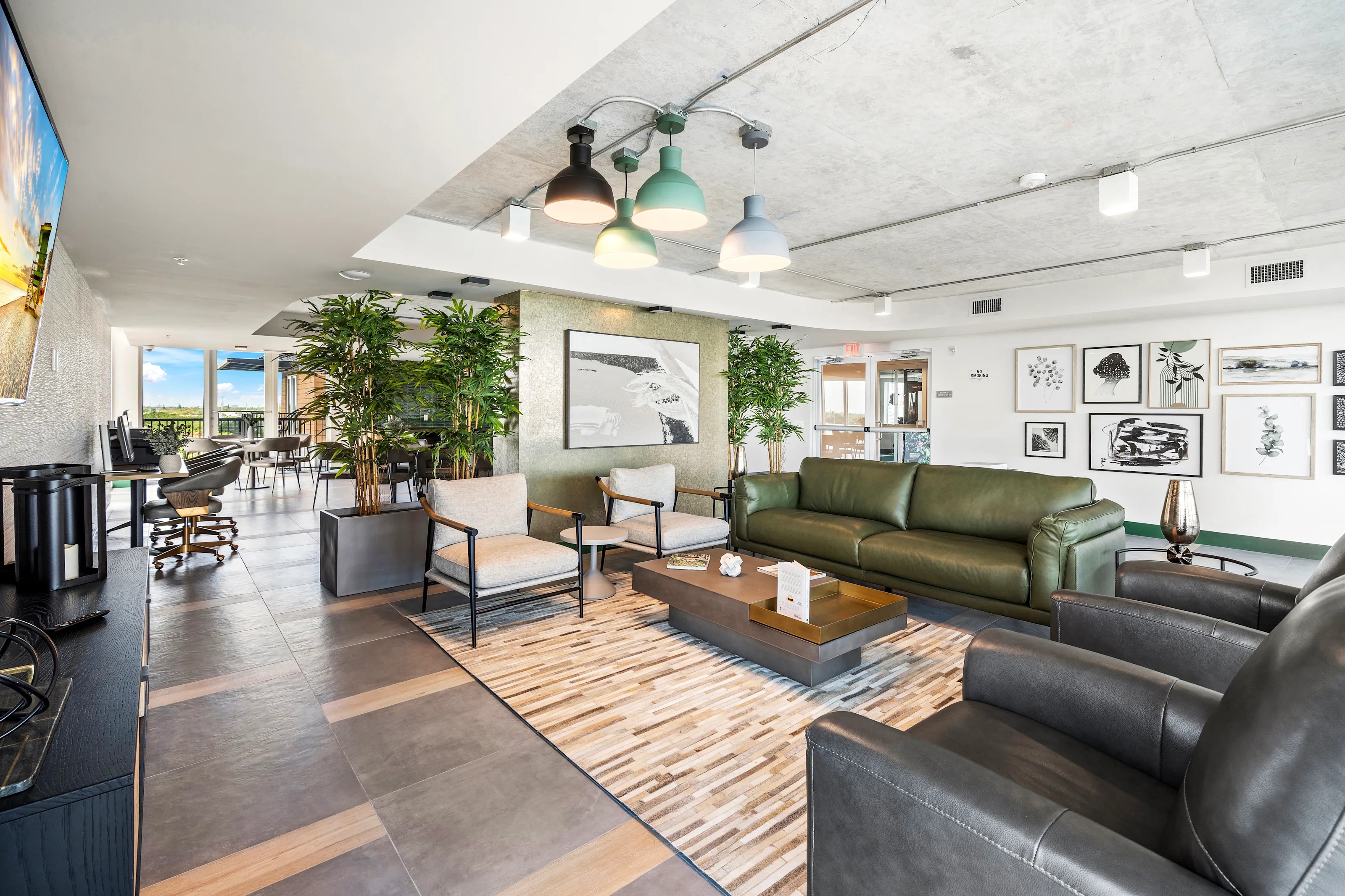 Mount Hermon Apartments - image 1