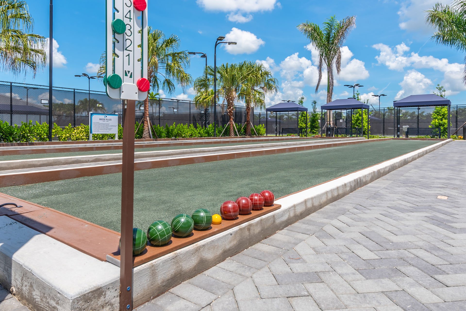 Valencia Parc at Riverland - image 5