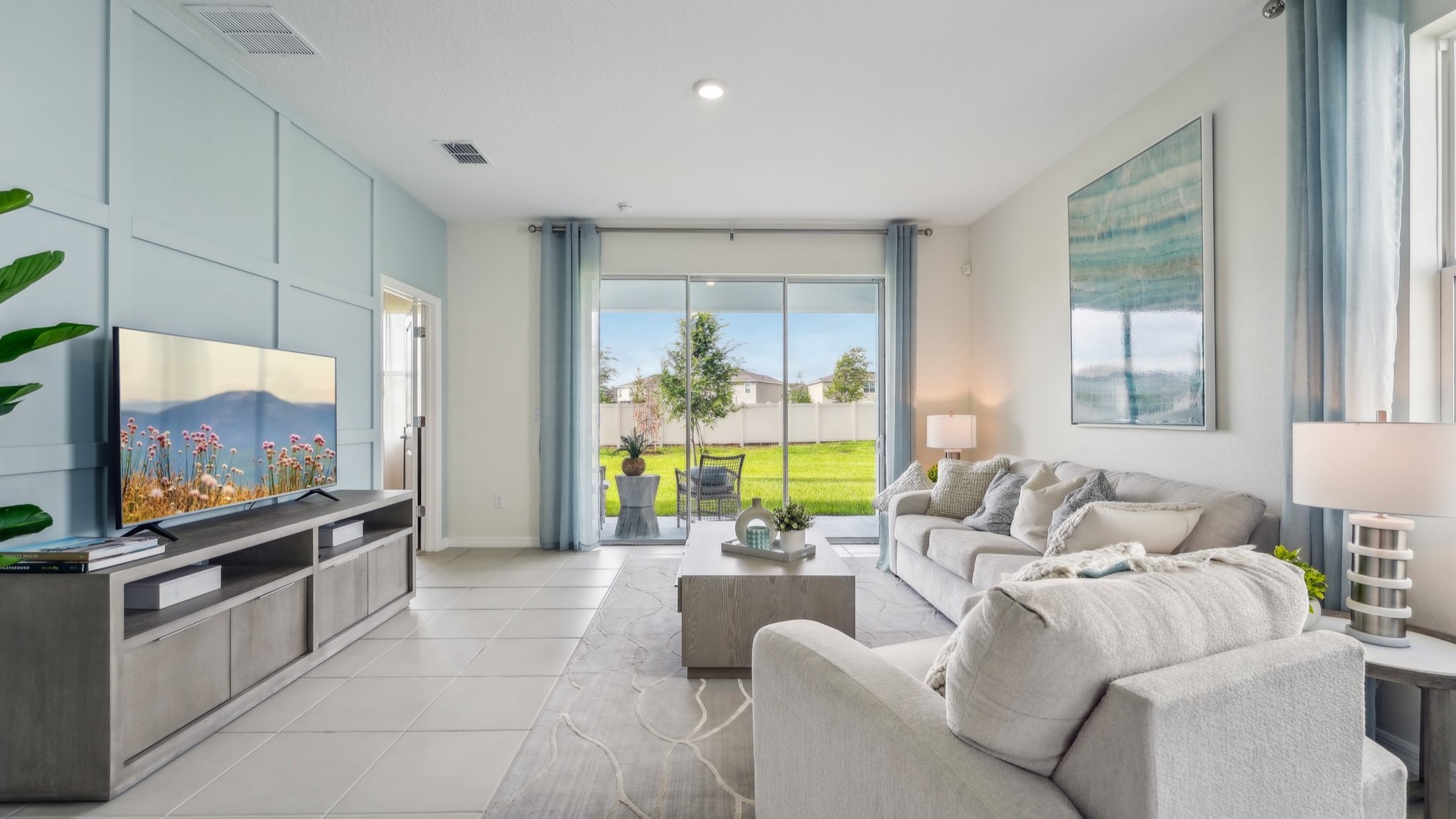 Towns at Woodsdale Villas - image 5