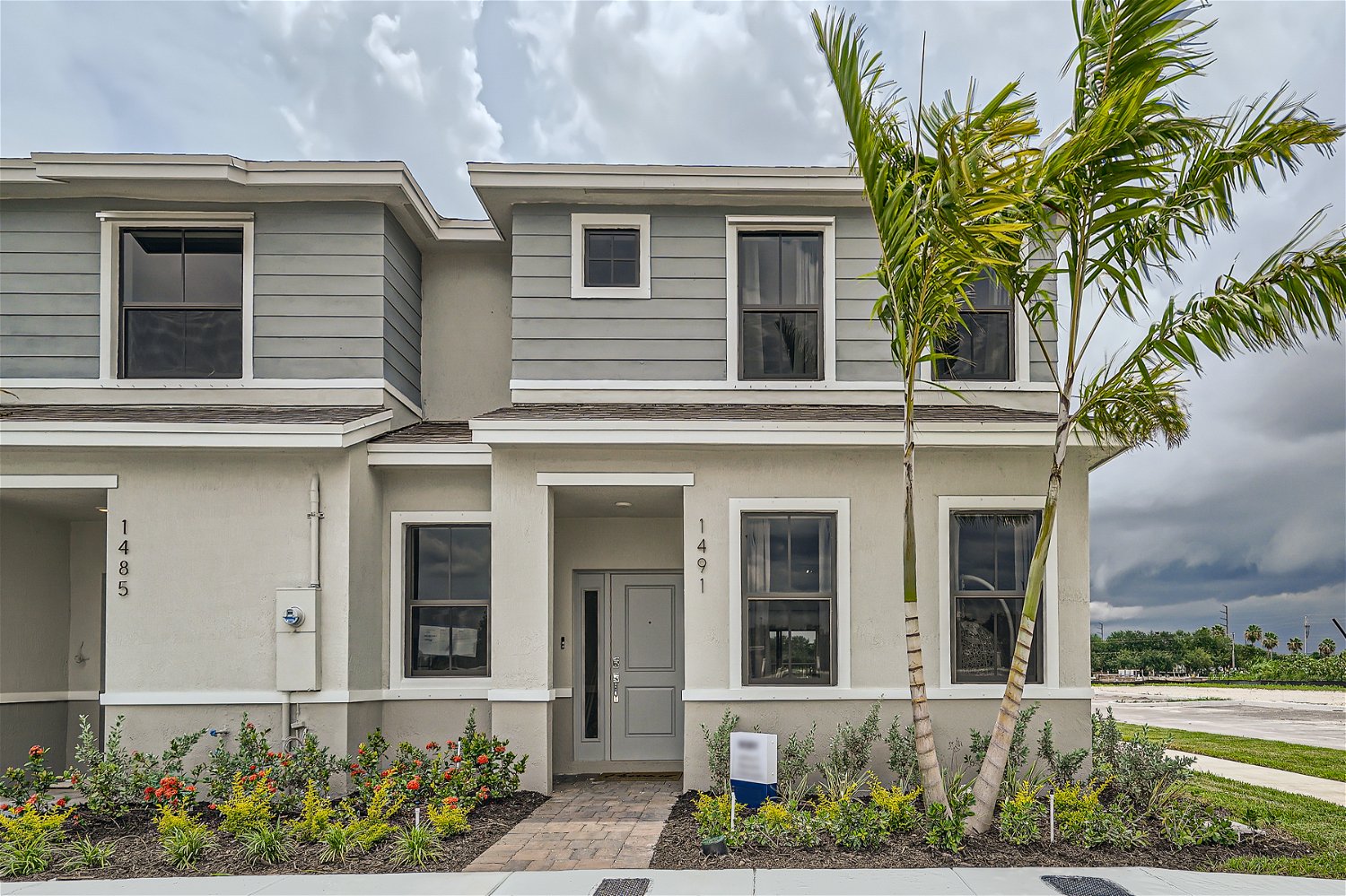 Palm Cay - image 4