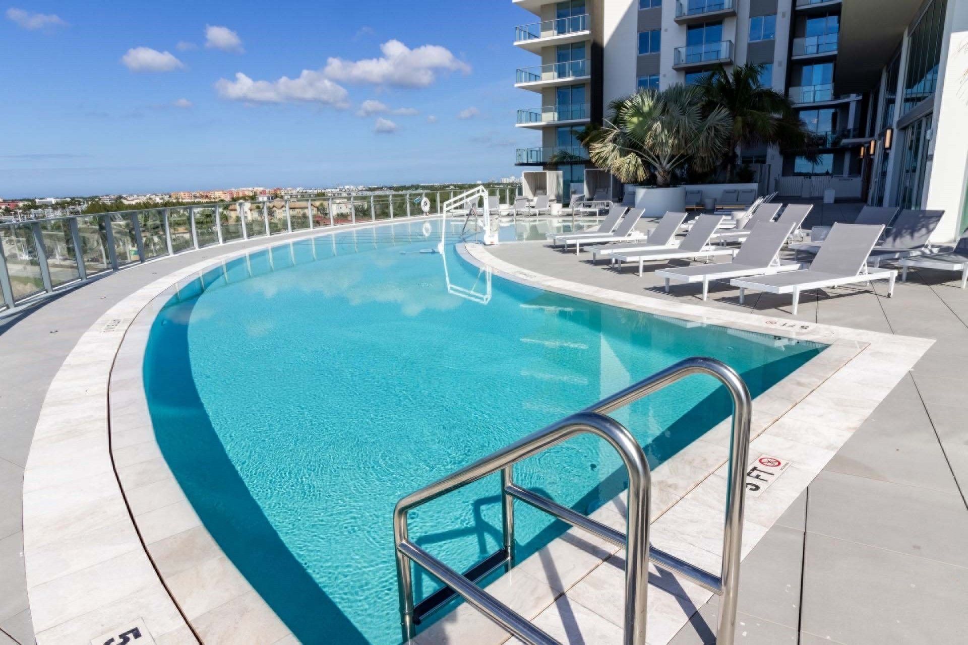 Ascent at Metropolitan Naples - image 3