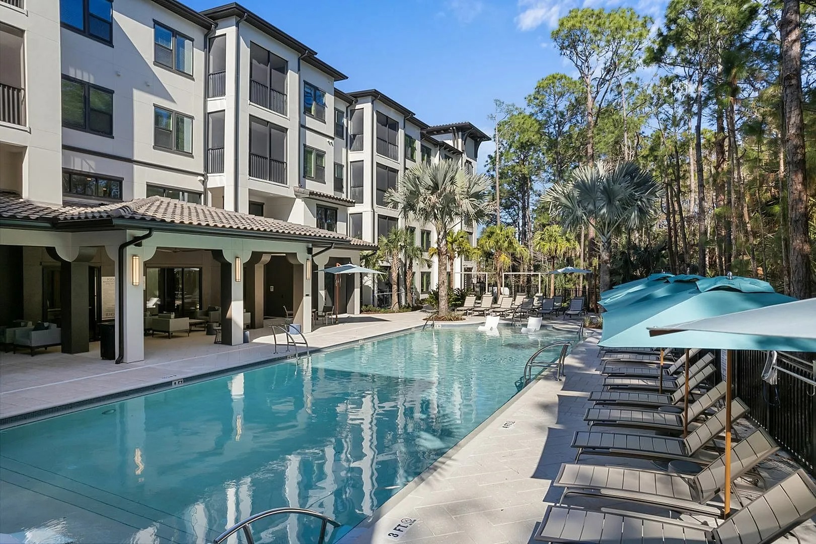 Cordova Luxury Apartments - image 5