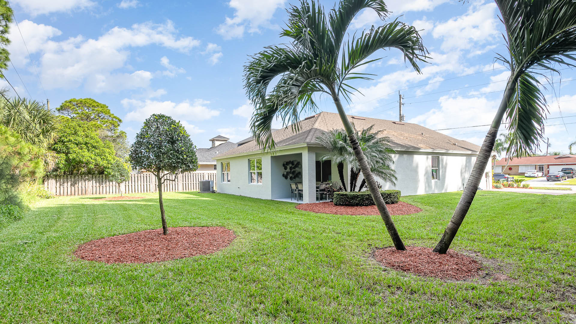 Port St. Lucie Spot Lots - image 9