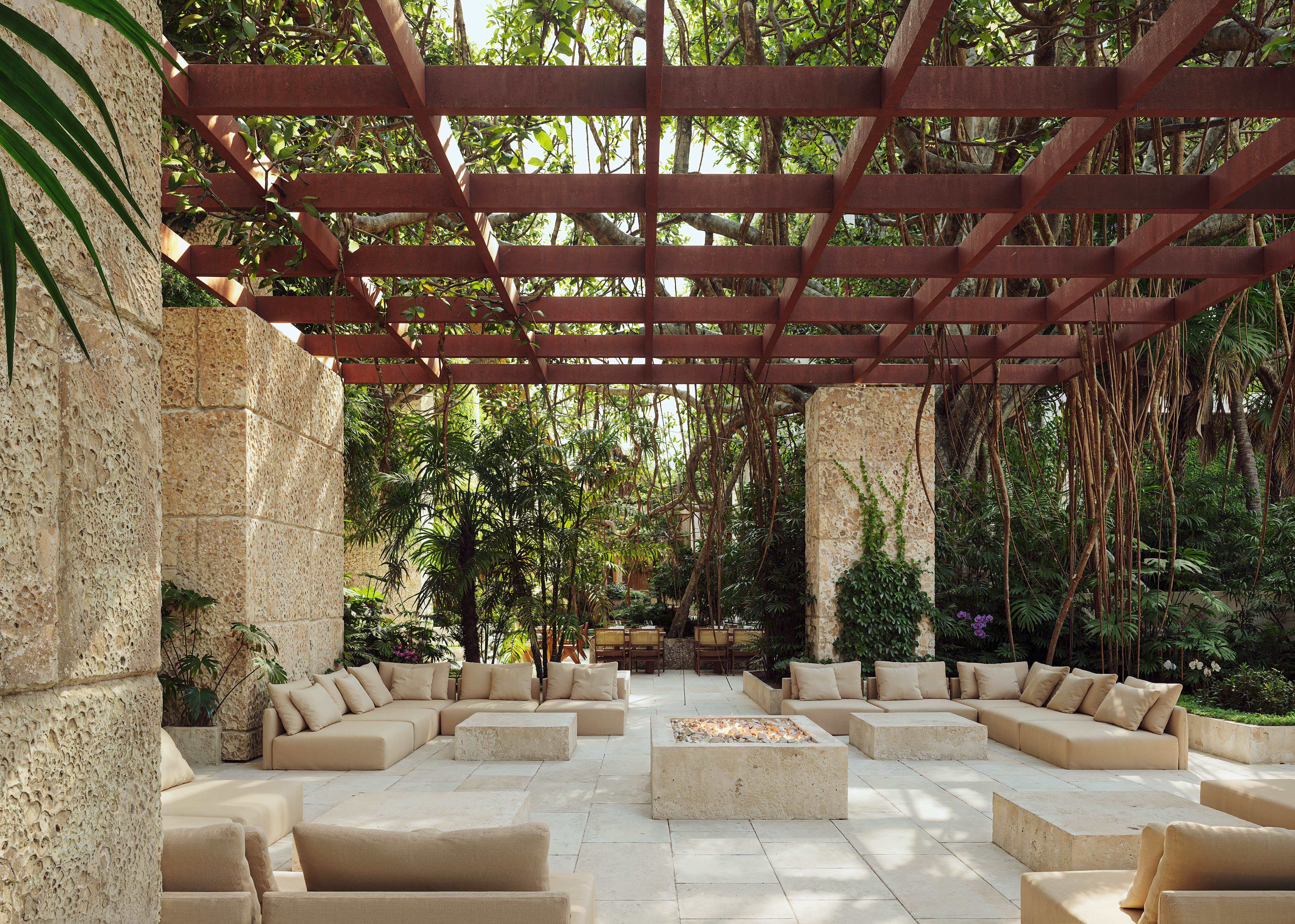 ZIGGURAT Coconut Grove - image 3
