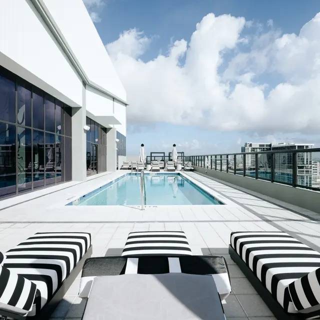 Rivr Lofts - image 3